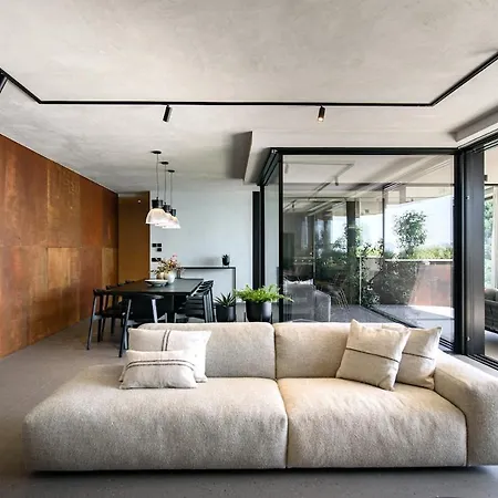 Villa Atreeum