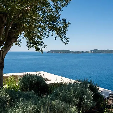 Atreeum Villa